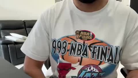 Snapshot of weaponx1 chatting on December 19, 1:39 am Weapon X online show from December 19, 1:39 am