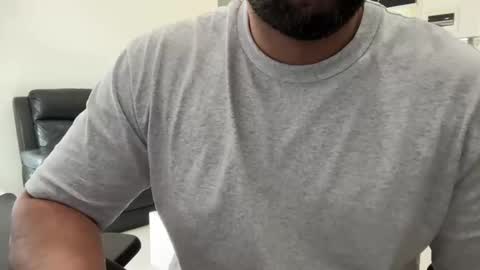 Snapshot of weaponx1 chatting on January 14, 2:29 am Weapon X online show from January 14, 2:29 am