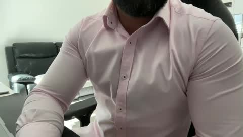 Snapshot of weaponx1 chatting on October 12, 10:31 pm Weapon X online show from October 12, 10:31 pm