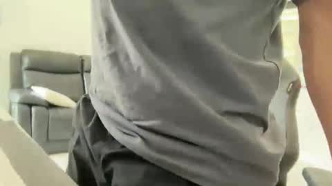 Snapshot of weaponx1 chatting on November 25, 12:32 am Weapon X online show from November 25, 12:32 am