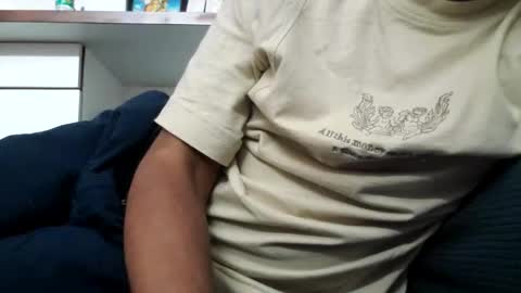 Snapshot of wearcondom chatting on November 18, 6:18 am sexyguy online show from November 18, 6:18 am