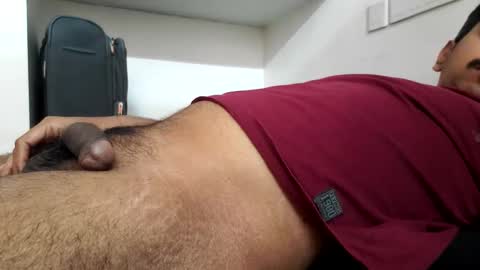 Snapshot of wearcondom chatting on December 17, 10:32 am sexyguy online show from December 17, 10:32 am