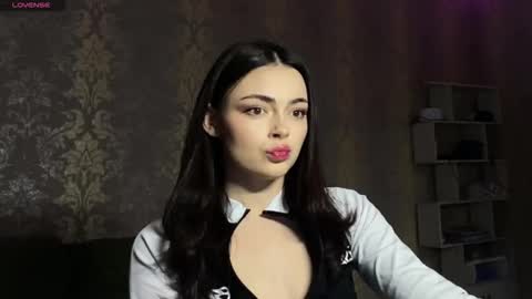 Alice online show from March 1, 5:26 pm