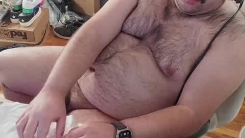 Snapshot of webarebuttbears chatting on March 14, 12:50 am webarebuttbears online show from March 14, 12:50 am