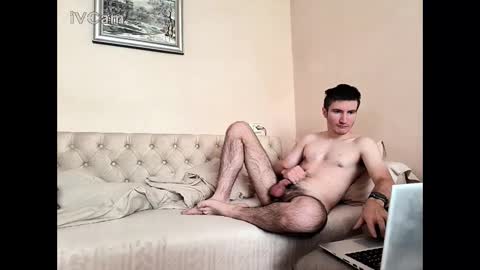 Snapshot of webcamboy98 chatting on January 8, 2:14 am webcamboy98 online show from January 8, 2:14 am