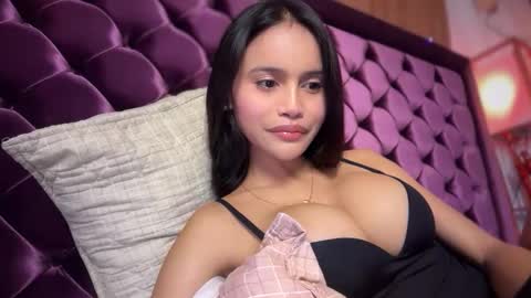 Snapshot of webcammaggie chatting on March 26, 4:34 pm Maggie online show from March 26, 4:34 pm