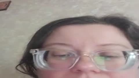 Snapshot of webgirl2 chatting on June 15, 1:46 pm Marina online show from June 15, 1:46 pm