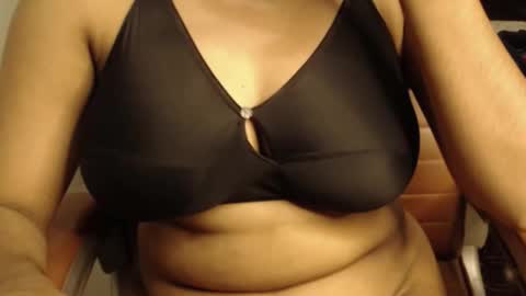 mina online show from March 7, 11:13 pm