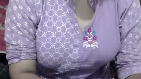 mina online show from July 9, 10:30 am