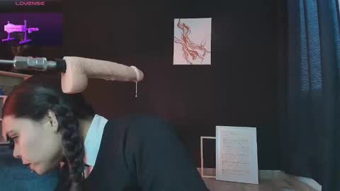 Snapshot of wednesdayfriday chatting on February 23, 5:18 pm Wednesday Please help me to reach 111 thumbs up online show from February 23, 5:18 pm