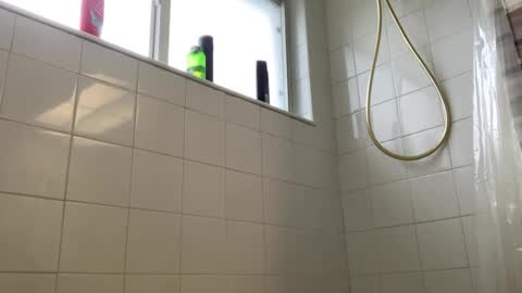 weedwacker43 online show from December 11, 5:04 pm