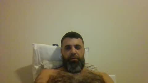 Snapshot of weezy210 chatting on October 31, 1:39 am Weezy online show from October 31, 1:39 am