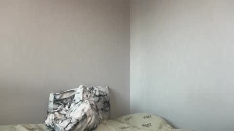 kite and joe3 online show from February 3, 6:40 am