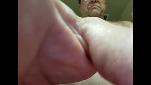 Snapshot of welderod chatting on October 7, 7:44 pm welderod online show from October 7, 7:44 pm