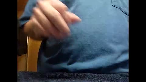 Snapshot of welderod chatting on November 24, 12:43 am welderod online show from November 24, 12:43 am