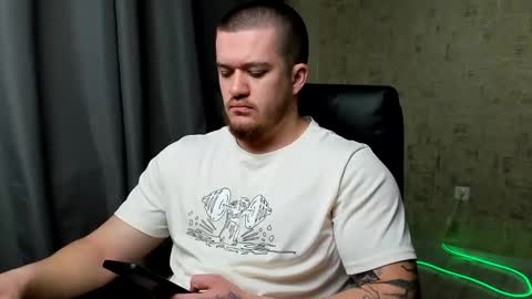 well_boy_ online show from February 14, 6:59 pm