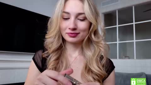 CAREN online show from November 26, 7:42 am