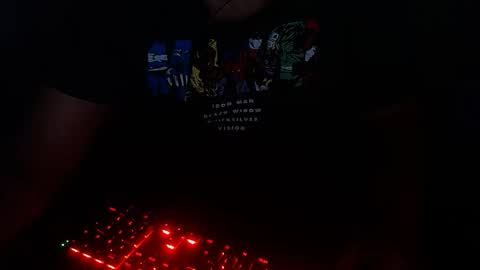 Snapshot of wellingtont chatting on October 11, 8:13 am wellingtont online show from October 11, 8:13 am