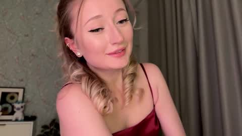 Snapshot of wendy_amber chatting on November 2, 5:04 pm Daisy online show from November 2, 5:04 pm