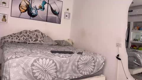 Wendy Alex online show from March 12, 1:36 am