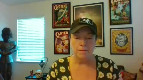 Snapshot of wendycu chatting on November 5, 10:54 pm WendyCU online show from November 5, 10:54 pm