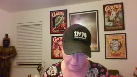 Snapshot of wendycu chatting on November 25, 2:22 am WendyCU online show from November 25, 2:22 am