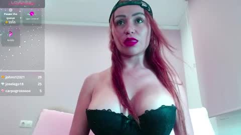 TaTis online show from July 3, 8:04 pm