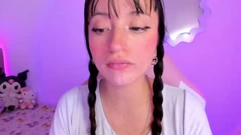 Snapshot of wenstacie_ chatting on June 13, 2:42 am Wenstacie INDEPENDENT MODEL online show from June 13, 2:42 am