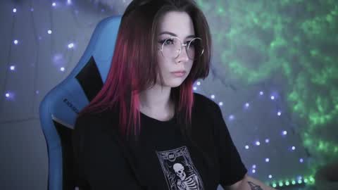 little girl who is always rightLisa online show from January 22, 2:26 am