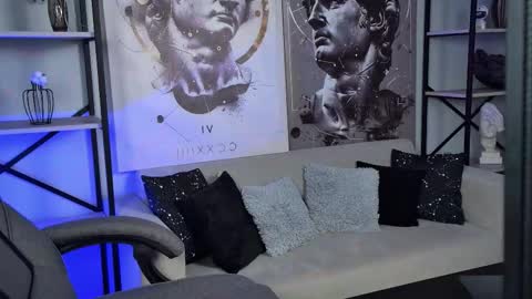 little girl who is always rightLisa online show from February 16, 1:24 am