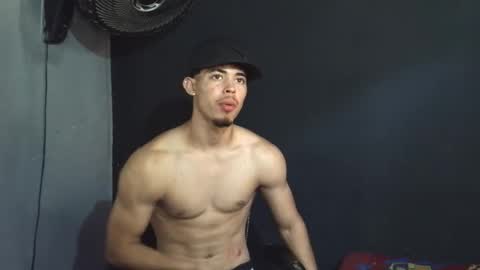 wesley_77 online show from March 15, 9:43 pm