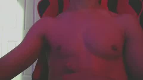 Snapshot of wet4200 chatting on December 23, 4:55 am Wet online show from December 23, 4:55 am