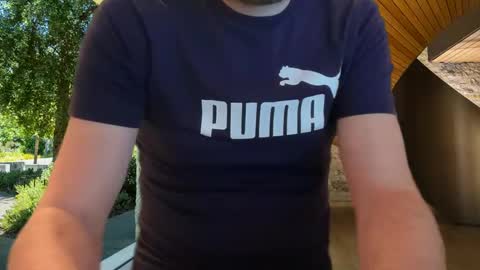 Snapshot of wet_adidasboy chatting on January 7, 8:45 am wet_adidasboy online show from January 7, 8:45 am