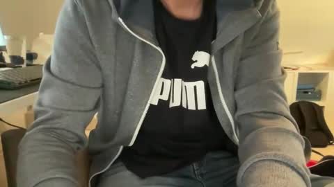 Snapshot of wet_adidasboy chatting on September 15, 6:02 am wet_adidasboy online show from September 15, 6:02 am