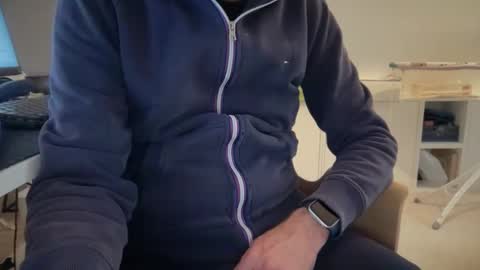 Snapshot of wet_adidasboy chatting on October 14, 6:25 am wet_adidasboy online show from October 14, 6:25 am