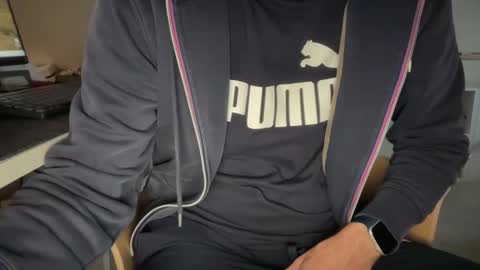 Snapshot of wet_adidasboy chatting on November 13, 6:45 am wet_adidasboy online show from November 13, 6:45 am