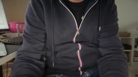 Snapshot of wet_adidasboy chatting on November 28, 7:44 am wet_adidasboy online show from November 28, 7:44 am