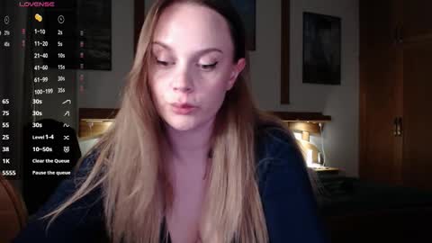 Lana online show from October 13, 5:46 pm