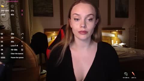 Lana online show from November 21, 9:35 pm