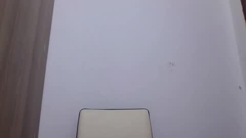 Snapshot of wet_pussieyy chatting on March 22, 8:45 pm wet_pussieyy online show from March 22, 8:45 pm