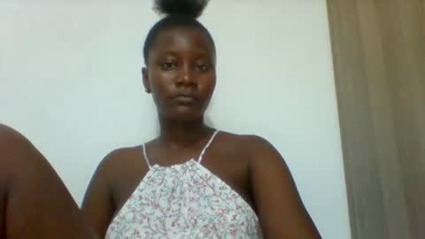 Snapshot of wet_pussieyy chatting on March 30, 2:07 pm wet_pussieyy online show from March 30, 2:07 pm