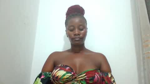 Snapshot of wet_pussieyy chatting on April 15, 12:17 am wet_pussieyy online show from April 15, 12:17 am