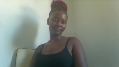 Snapshot of wet_pussieyy chatting on April 17, 1:25 pm wet_pussieyy online show from April 17, 1:25 pm