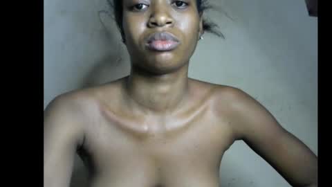 Bella online show from December 16, 8:14 pm