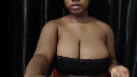 Snapshot of wet_xxpussy55 chatting on October 30, 12:45 am Sonia online show from October 30, 12:45 am