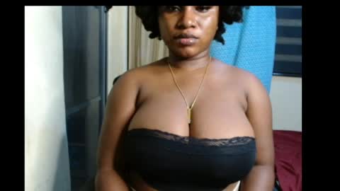 Snapshot of wet_xxpussy55 chatting on July 19, 7:06 pm Sonia online show from July 19, 7:06 pm