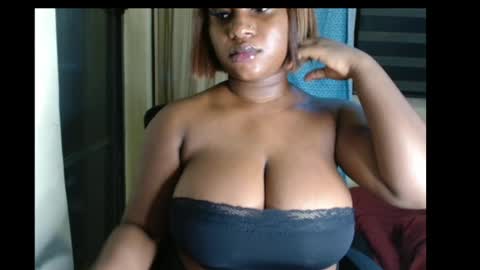 Snapshot of wet_xxpussy55 chatting on July 22, 12:46 am Sonia online show from July 22, 12:46 am