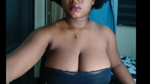 Snapshot of wet_xxpussy55 chatting on July 30, 4:44 am Sonia online show from July 30, 4:44 am