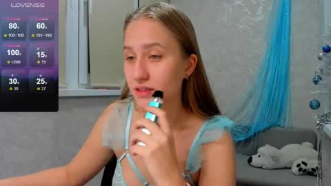 Sonya online show from January 1, 12:43 am