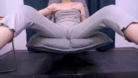 Snapshot of wetdream221 chatting on July 4, 8:48 pm Beatrice Moan from LovenseWet from Tip MenuOpen for Private online show from July 4, 8:48 pm